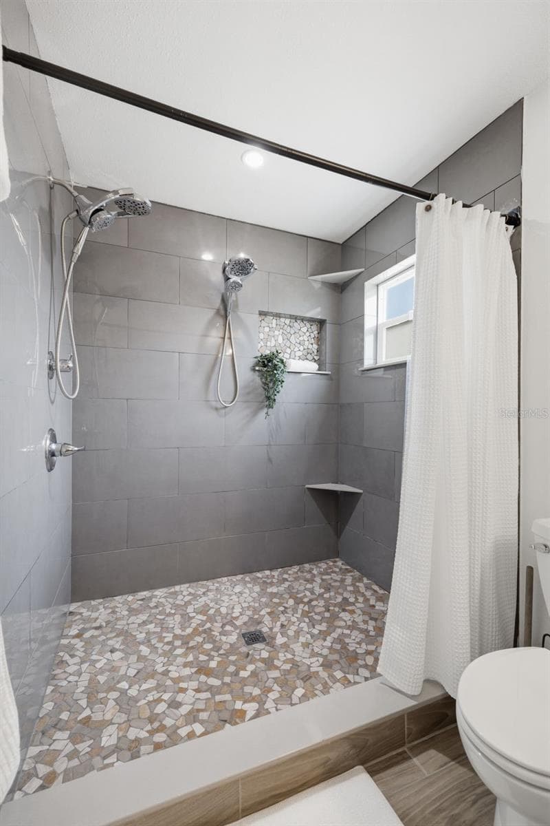 9910 PENINSULAR DRIVE — photo 22 of 67