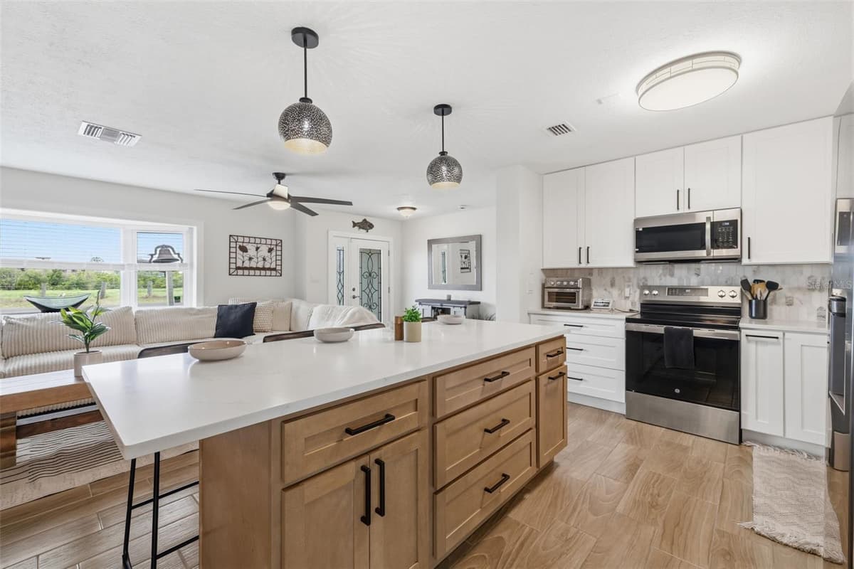 9910 PENINSULAR DRIVE — photo 16 of 67