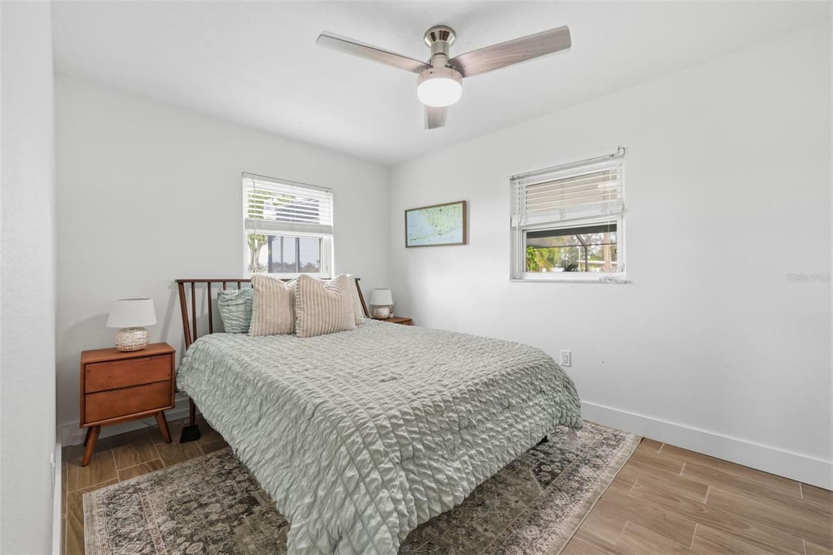 9910 PENINSULAR DRIVE — photo 27 of 67