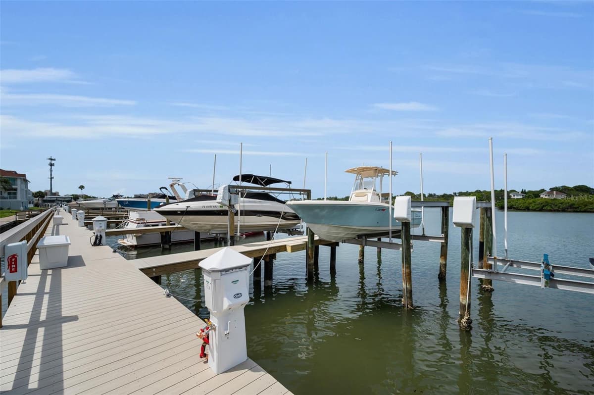 19111 VISTA BAY DRIVE — photo 91 of 94