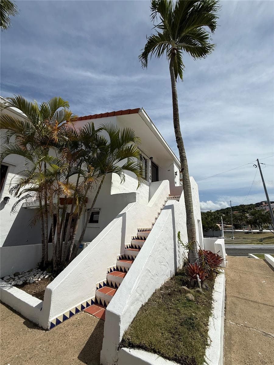 Cluster 2 6000 RIO MAR BOULEVARD — photo 5 of 52