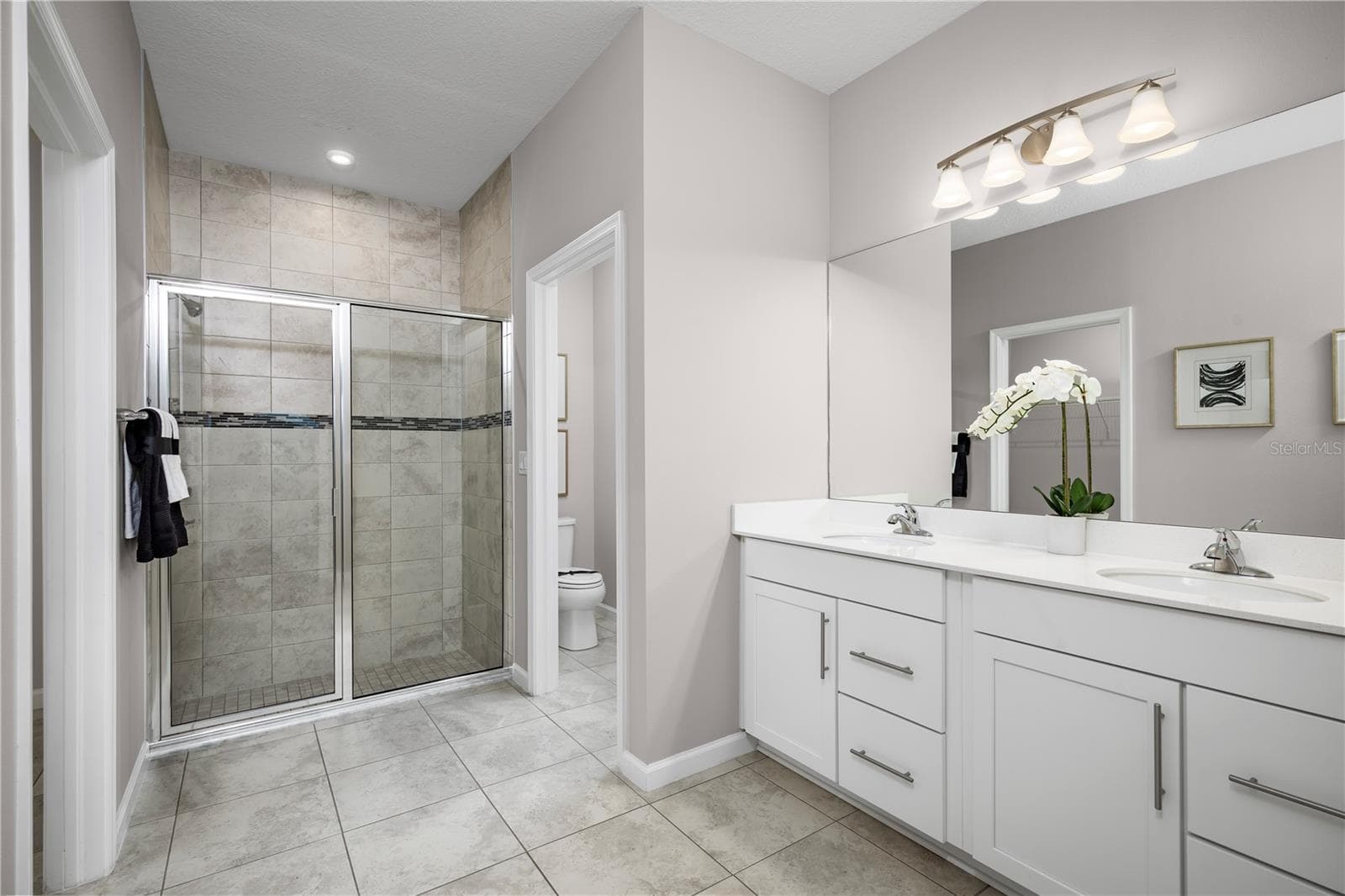 2604 LANDING DRIVE — photo 3 of 4
