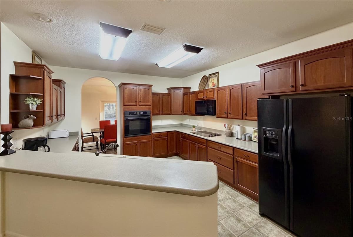 1043 COUNTY ROAD 21B — photo 6 of 47