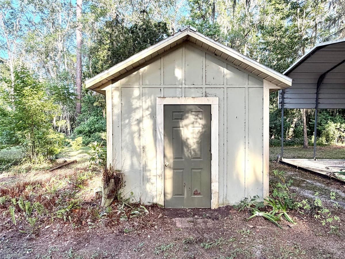 1043 COUNTY ROAD 21B — photo 41 of 47