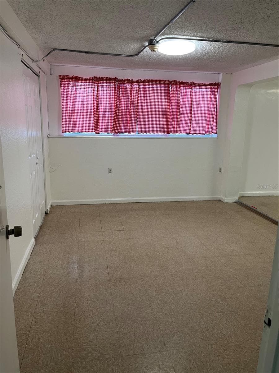 805 FERGUSON DRIVE — photo 42 of 55