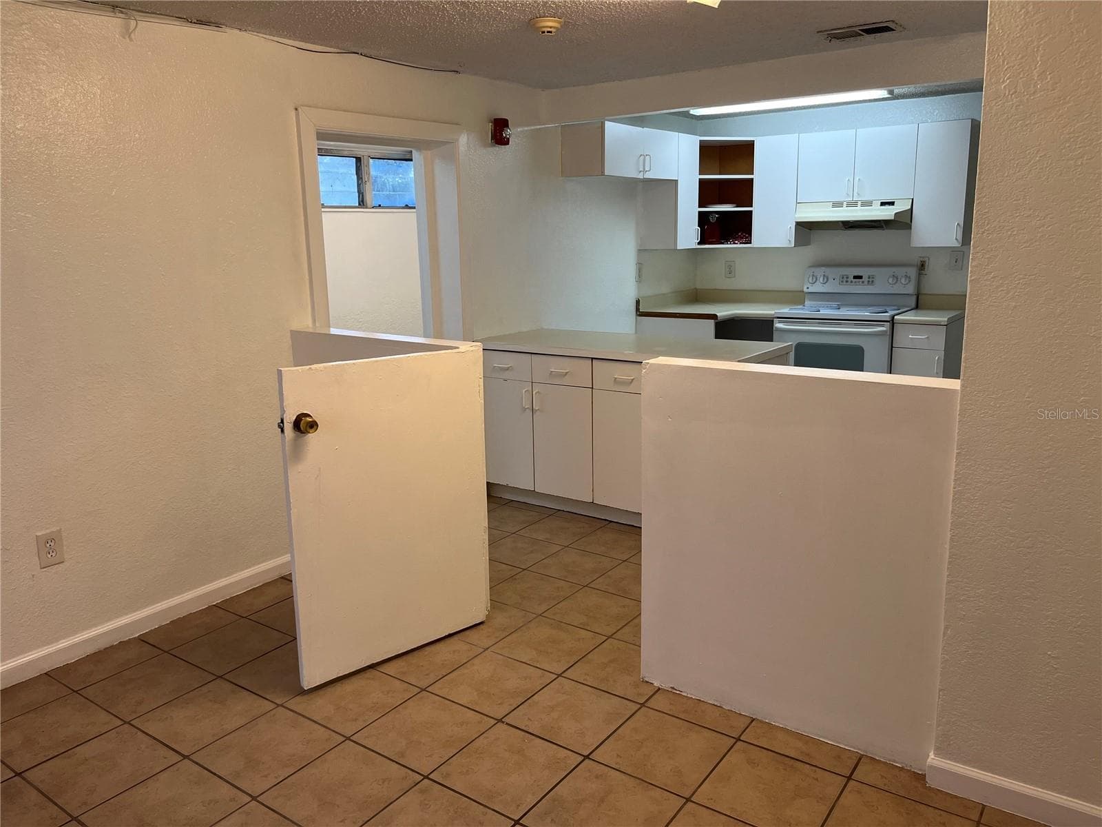 805 FERGUSON DRIVE — photo 35 of 55