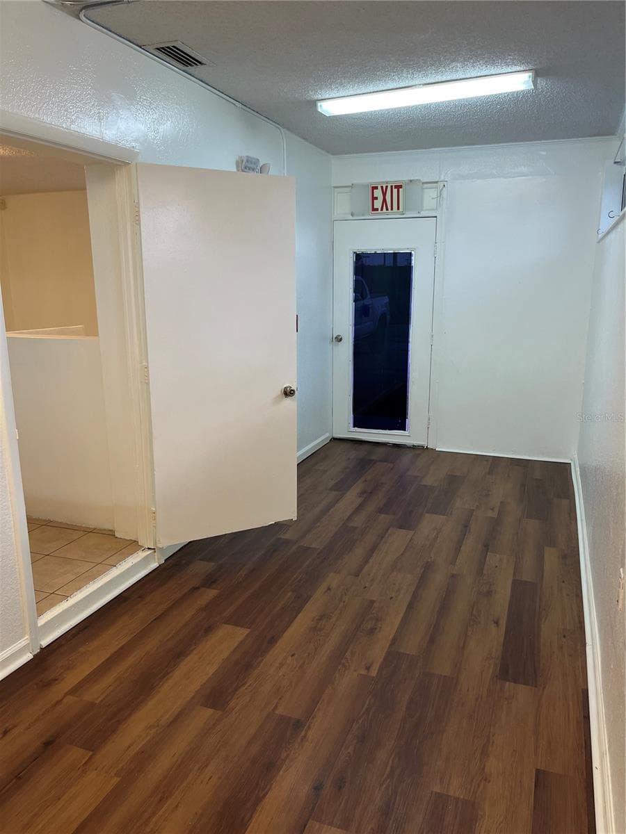 805 FERGUSON DRIVE — photo 36 of 55