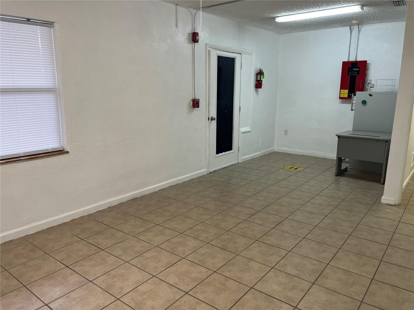 805 FERGUSON DRIVE — photo 18 of 55