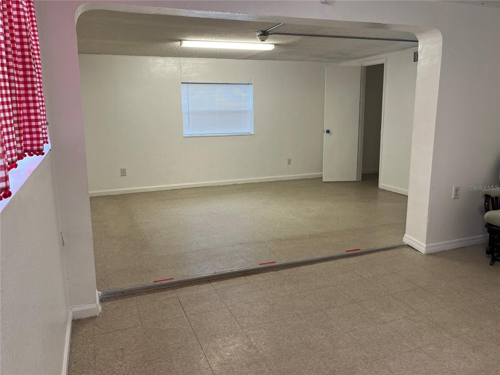805 FERGUSON DRIVE — photo 46 of 55