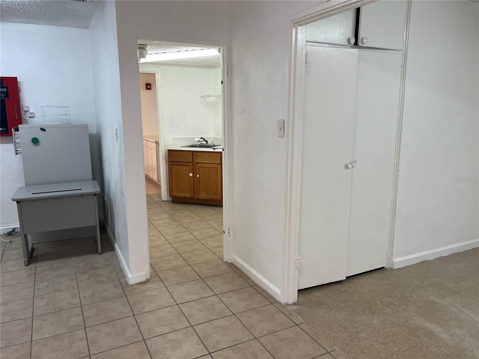 805 FERGUSON DRIVE — photo 23 of 55