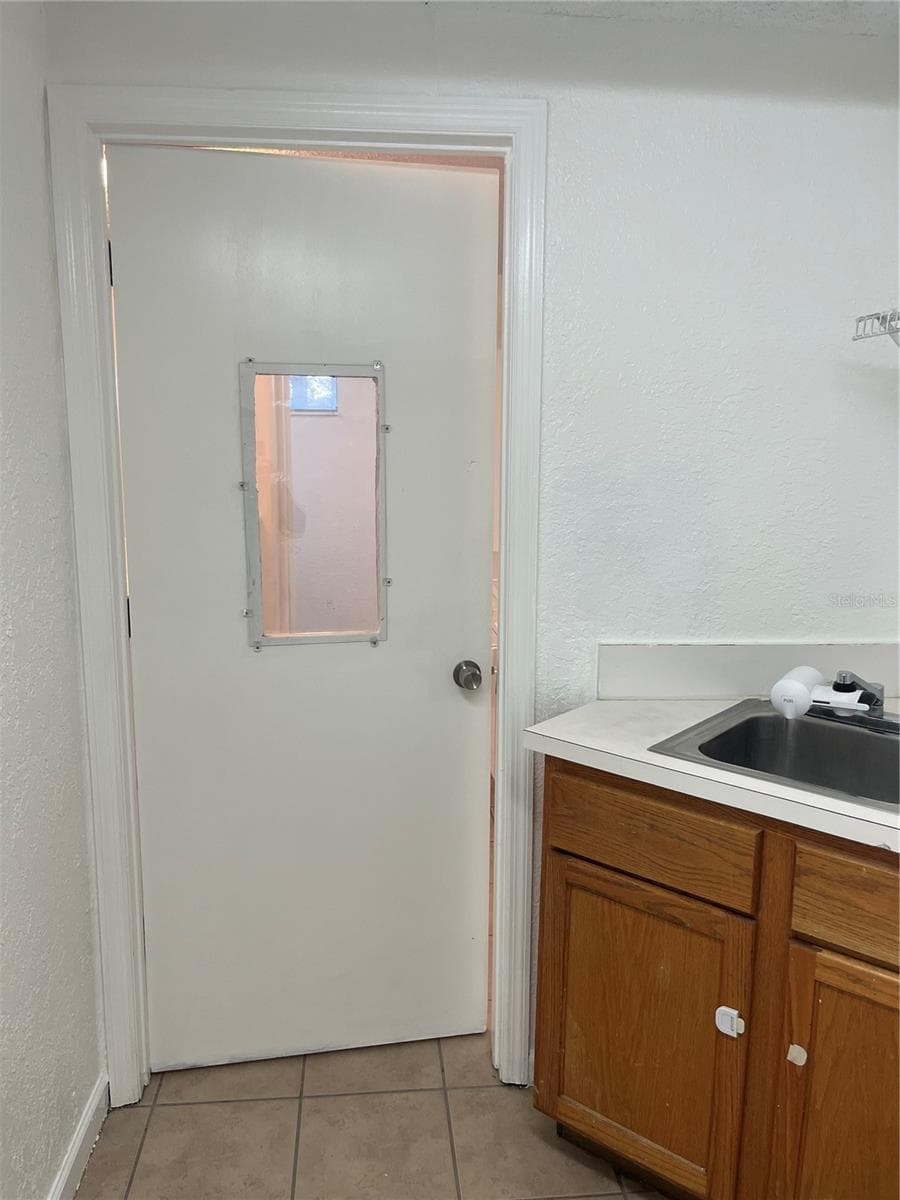805 FERGUSON DRIVE — photo 29 of 55