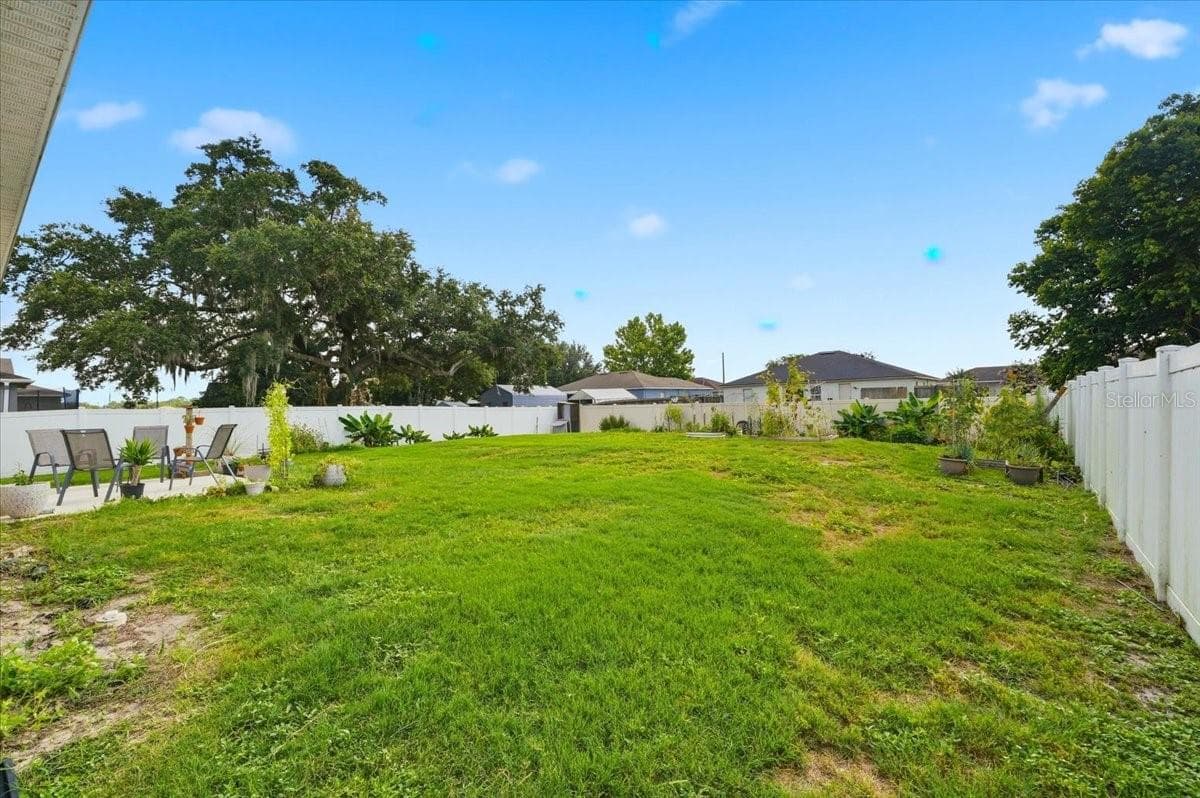 180 SOLIS DRIVE — photo 30 of 41