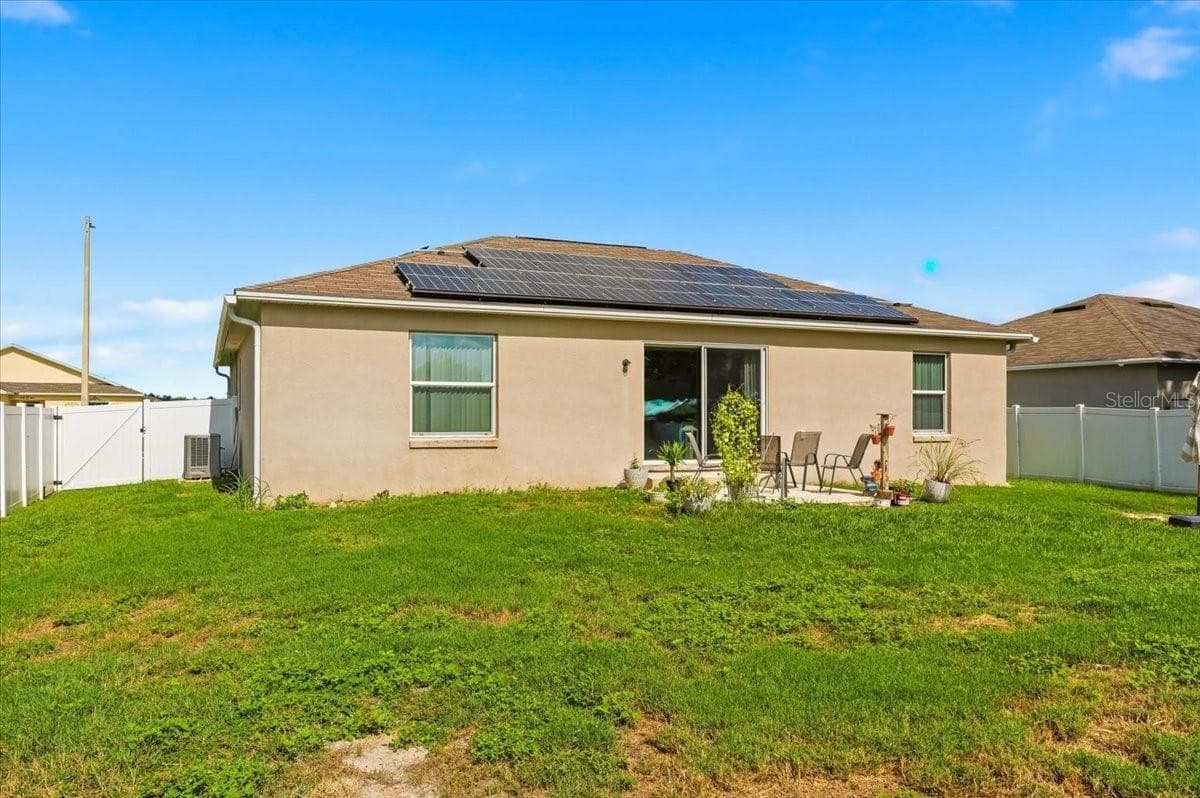 180 SOLIS DRIVE — photo 4 of 41