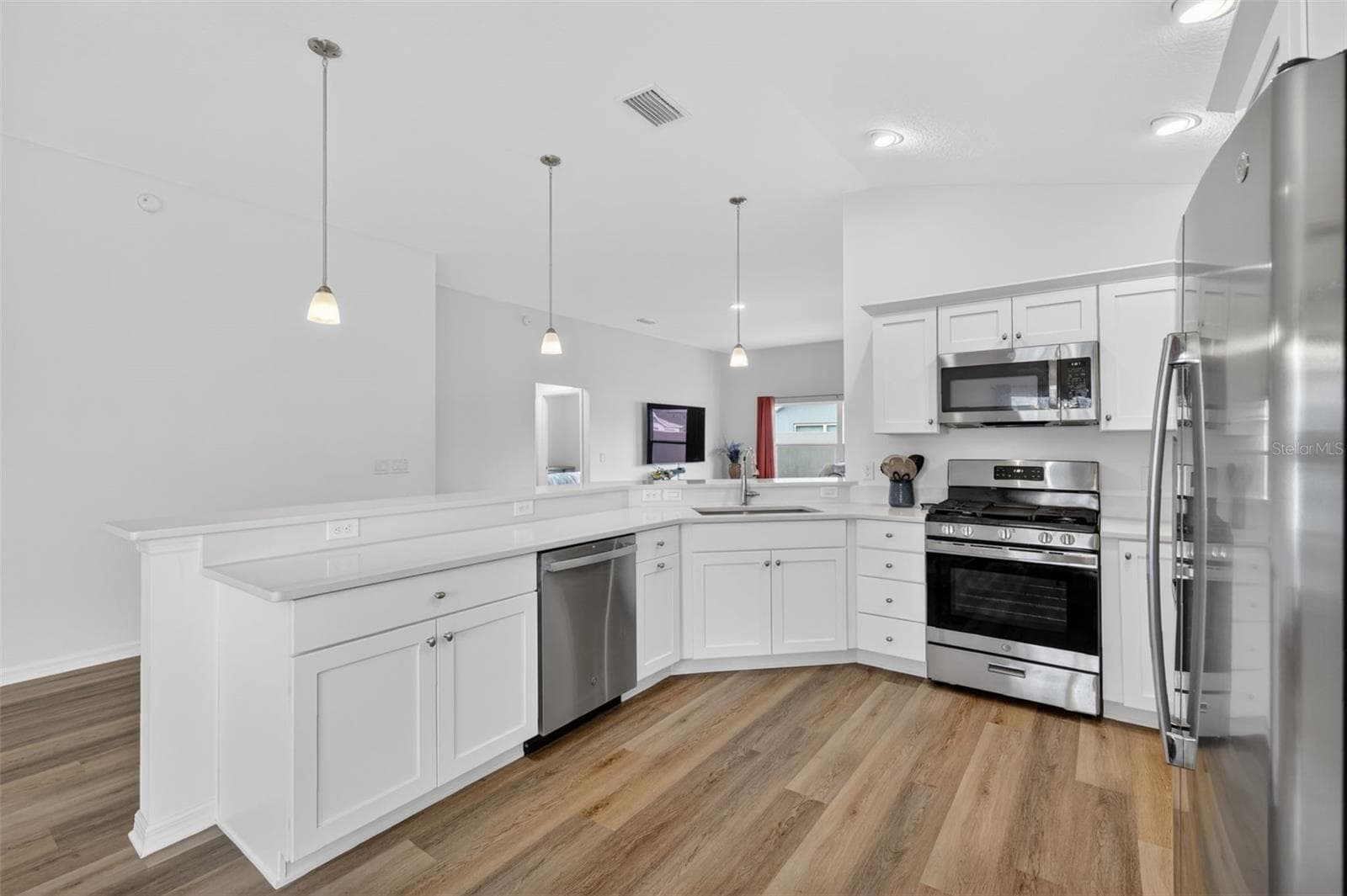 1674 CADORETTE DRIVE — photo 13 of 29