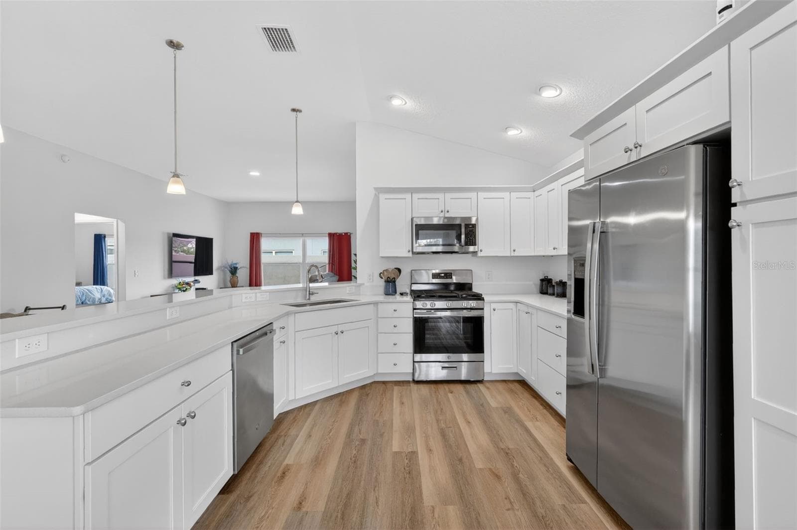 1674 CADORETTE DRIVE — photo 12 of 29