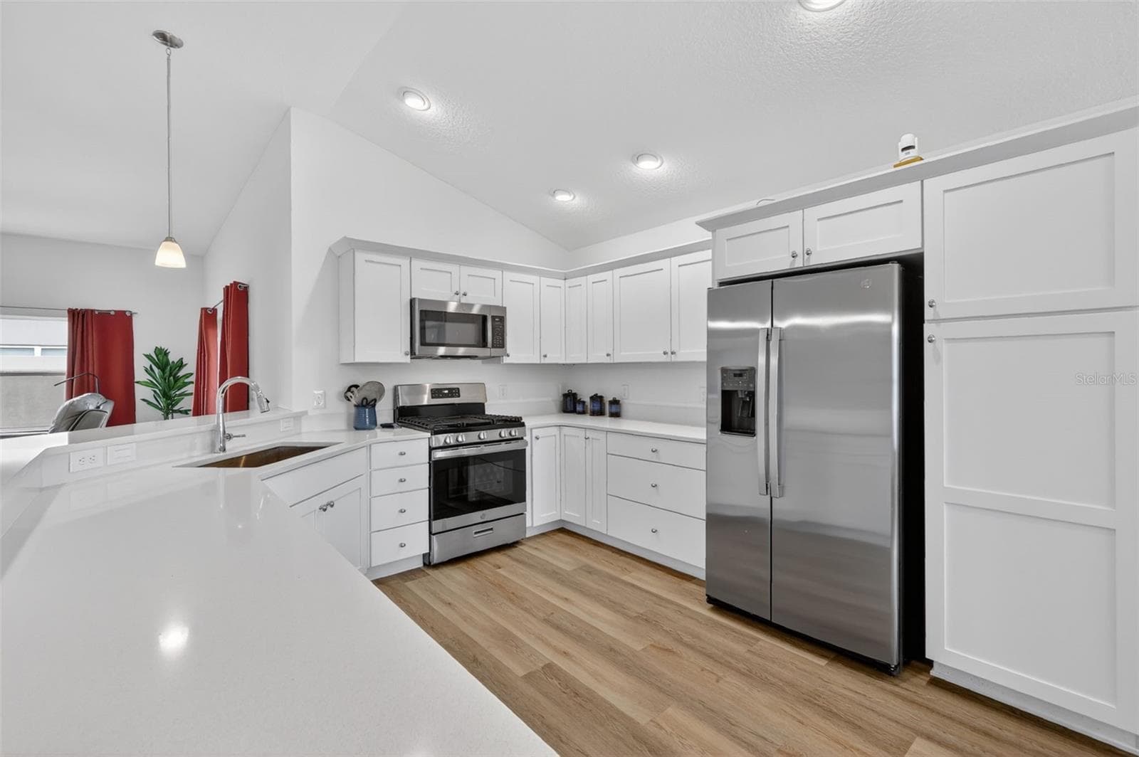 1674 CADORETTE DRIVE — photo 11 of 29