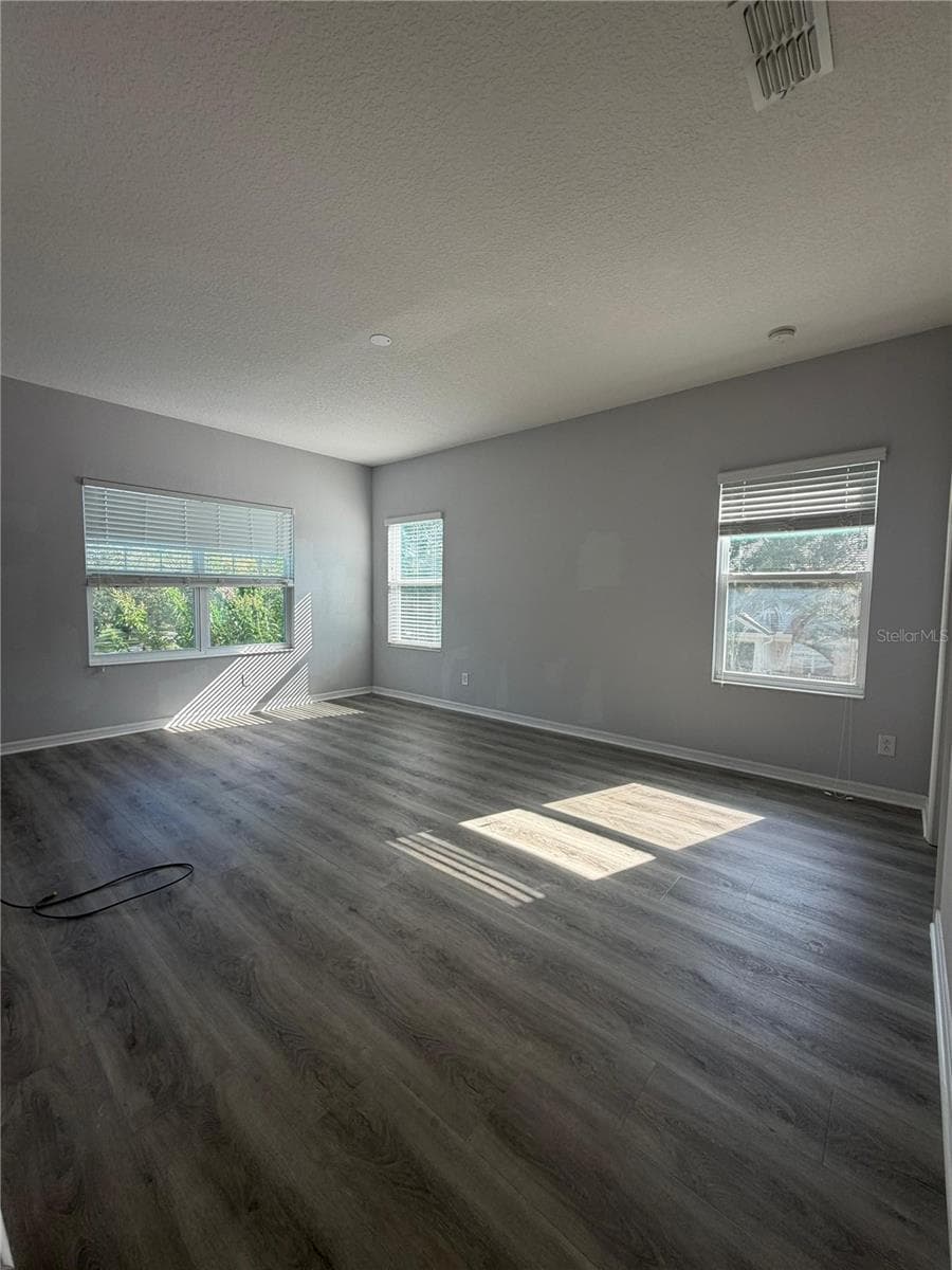11400 CENTER LAKE DRIVE — photo 7 of 19