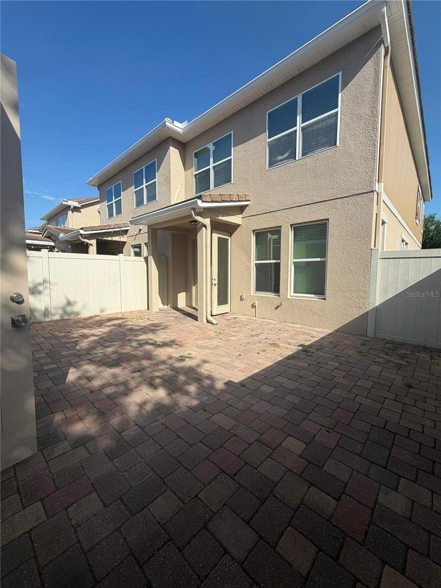 11400 CENTER LAKE DRIVE — photo 17 of 19