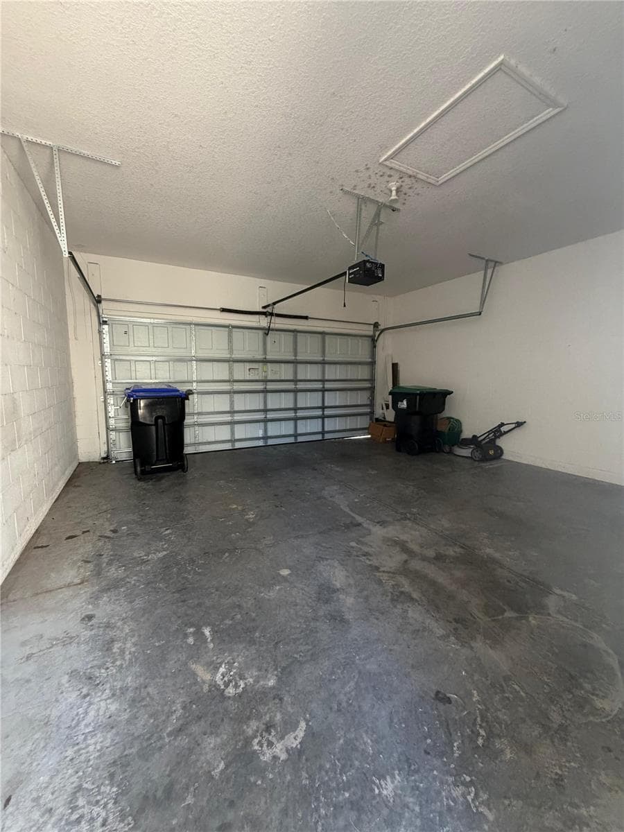 11400 CENTER LAKE DRIVE — photo 15 of 19
