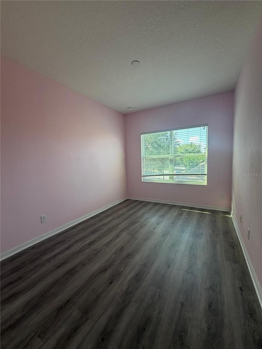 11400 CENTER LAKE DRIVE — photo 11 of 19