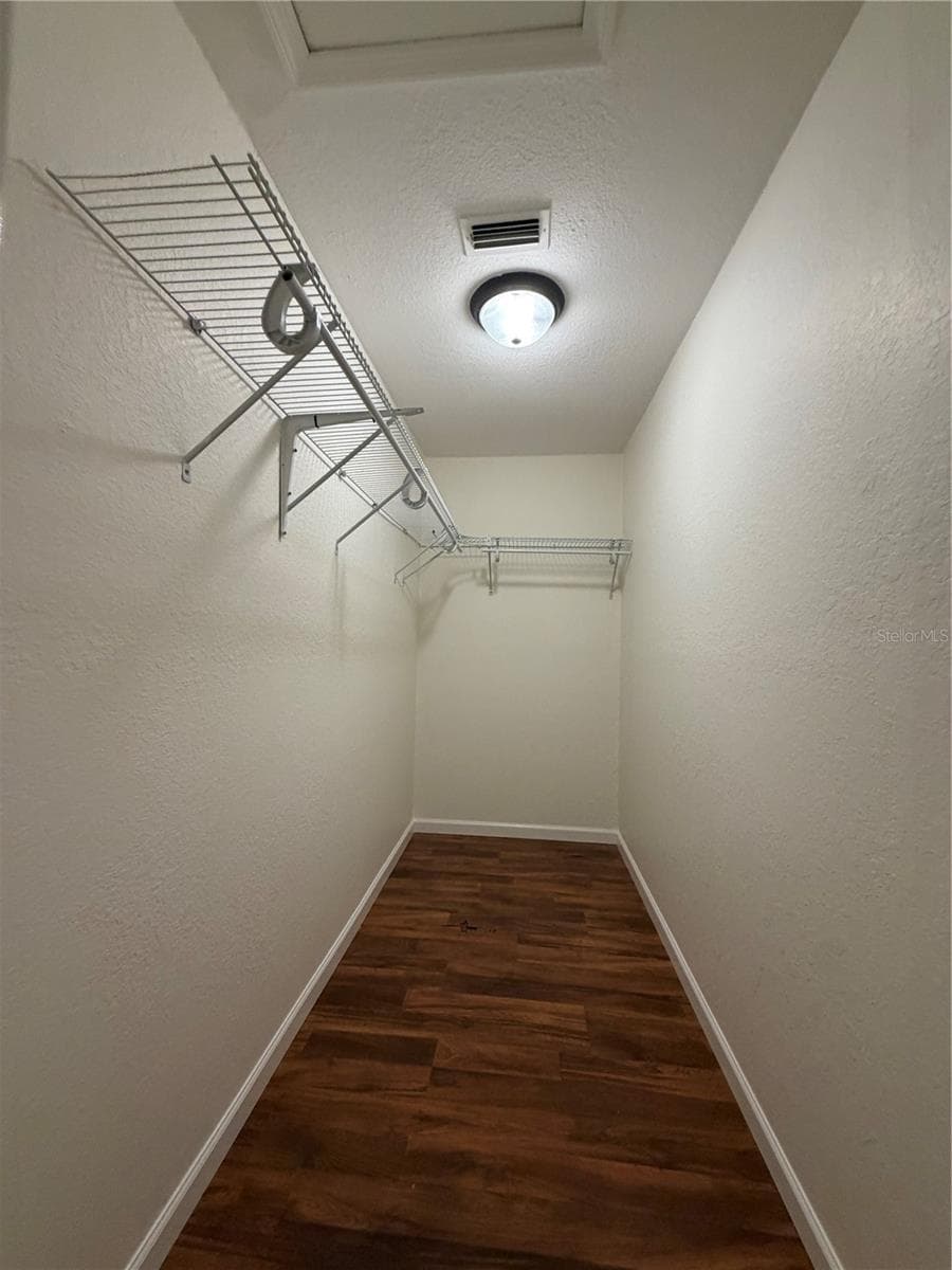 609 GRAY AVENUE — photo 30 of 38