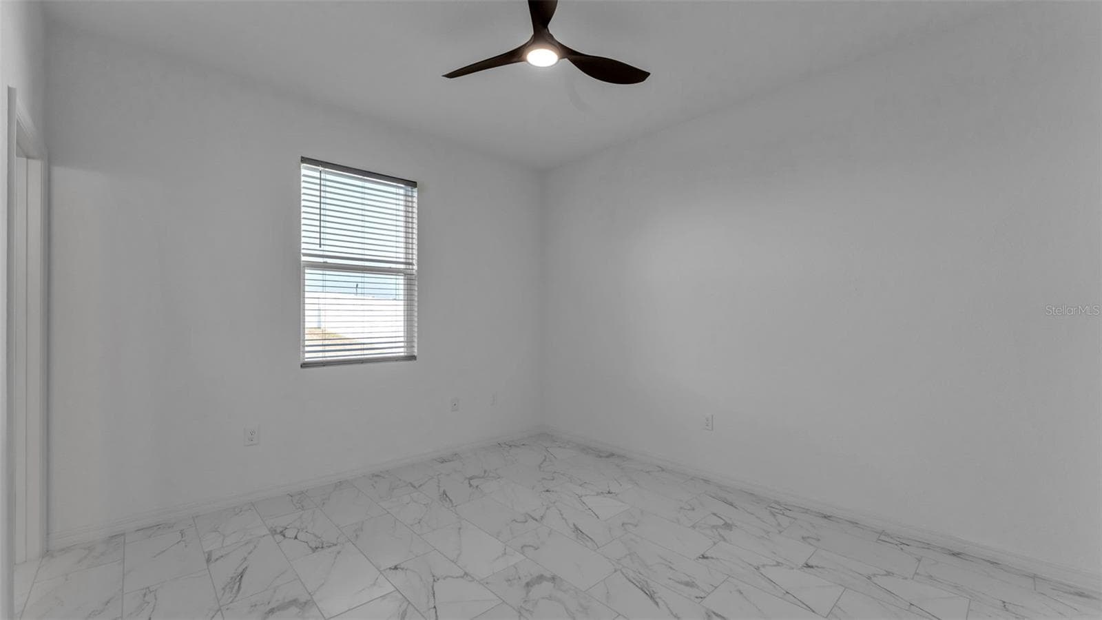 1029 BERGAMOT DRIVE — photo 34 of 62