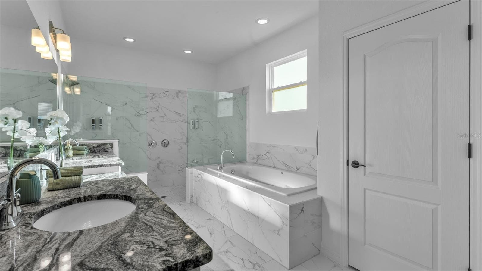 1029 BERGAMOT DRIVE — photo 33 of 62