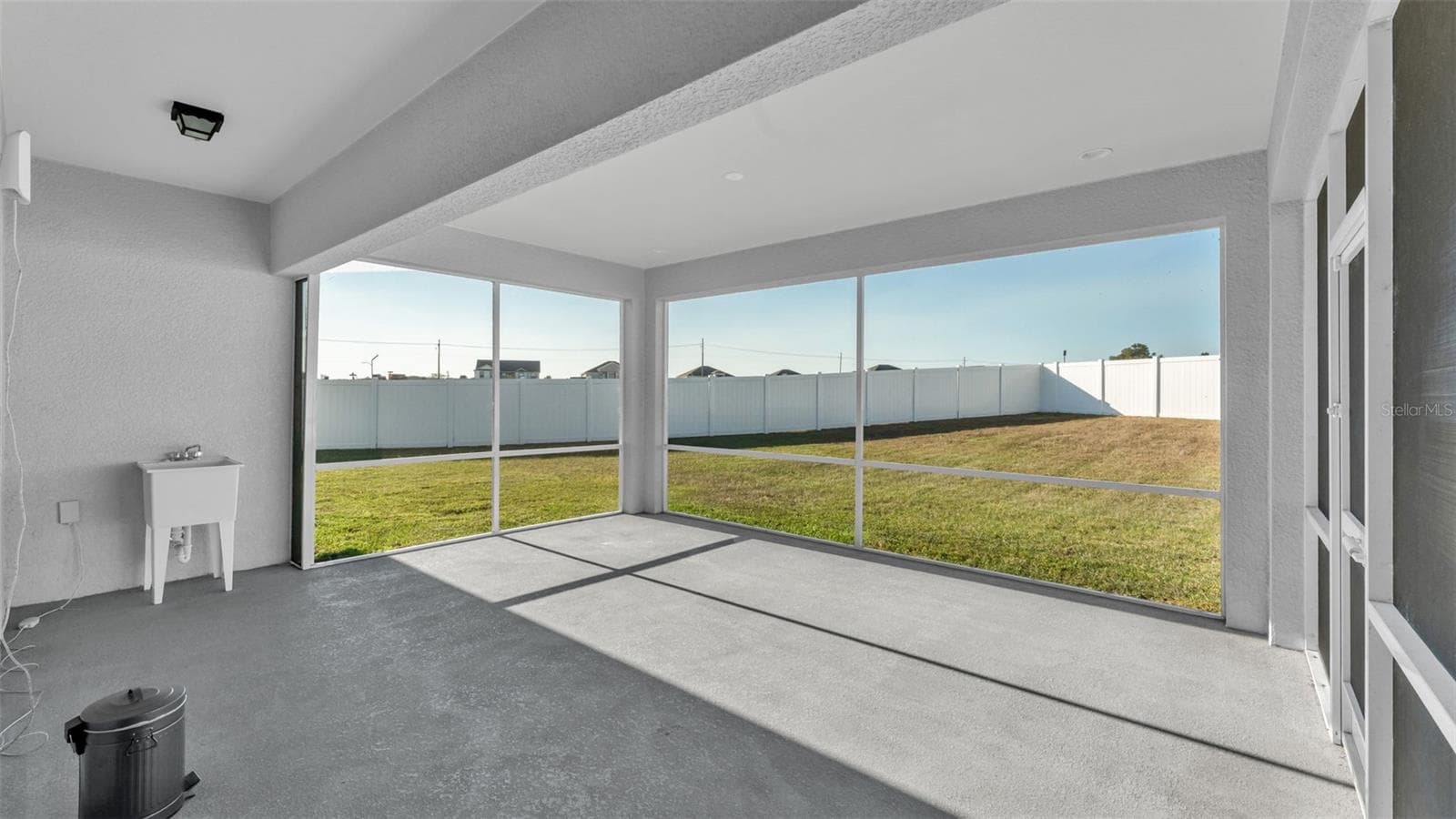 1029 BERGAMOT DRIVE — photo 58 of 62
