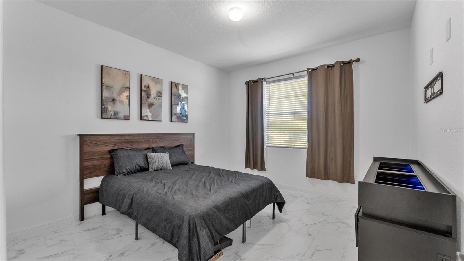 1029 BERGAMOT DRIVE — photo 43 of 62