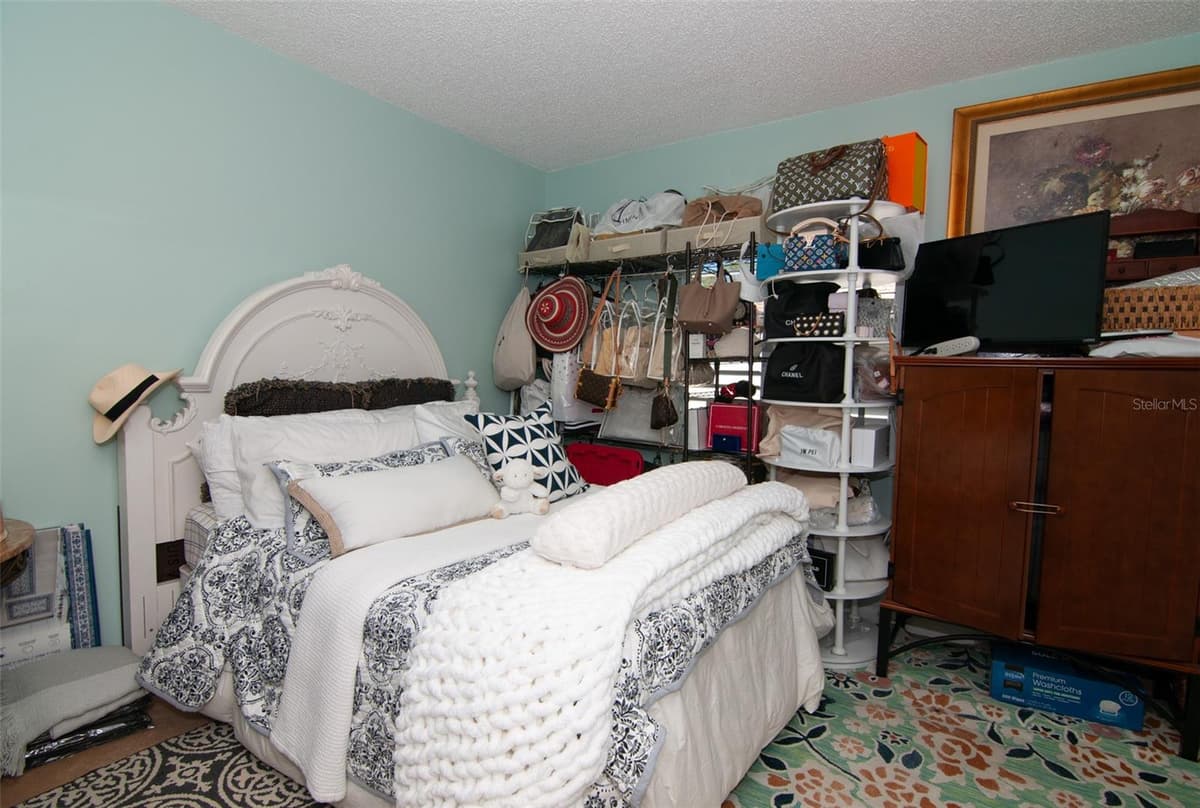 5124 155TH AVENUE — photo 11 of 36