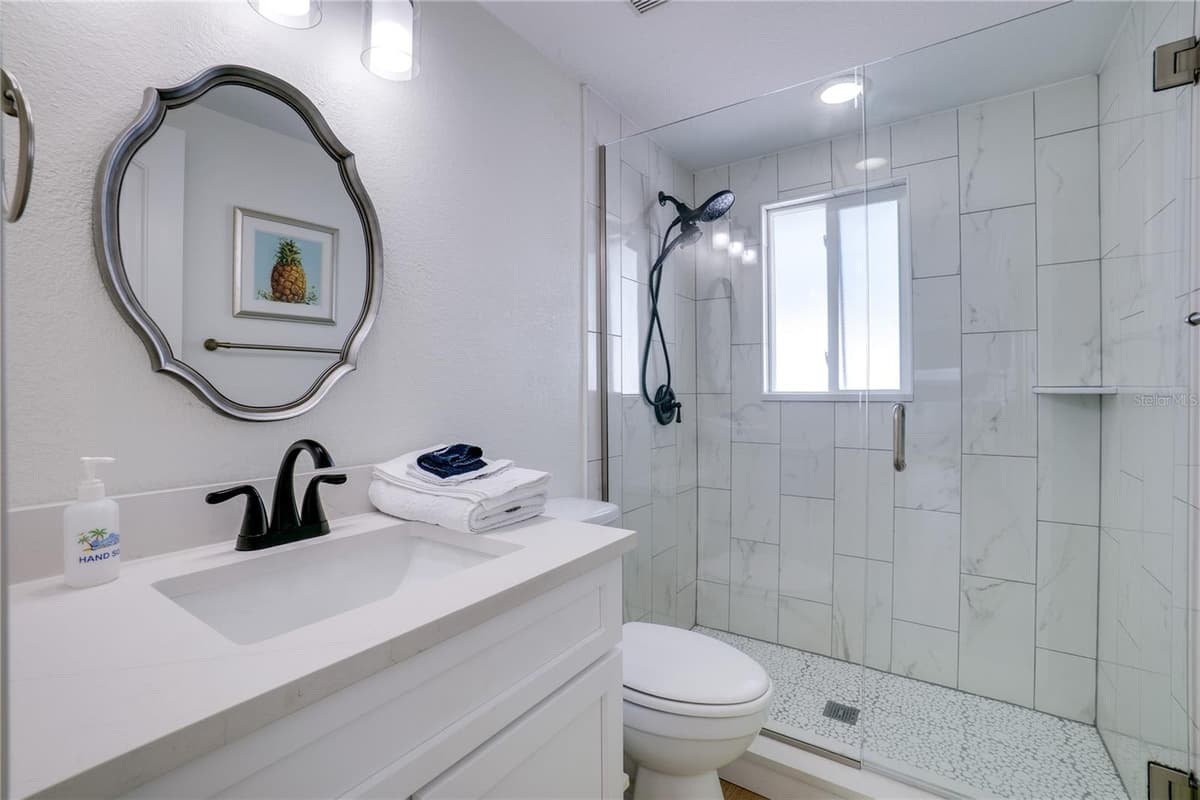3009 AVENUE — photo 14 of 25