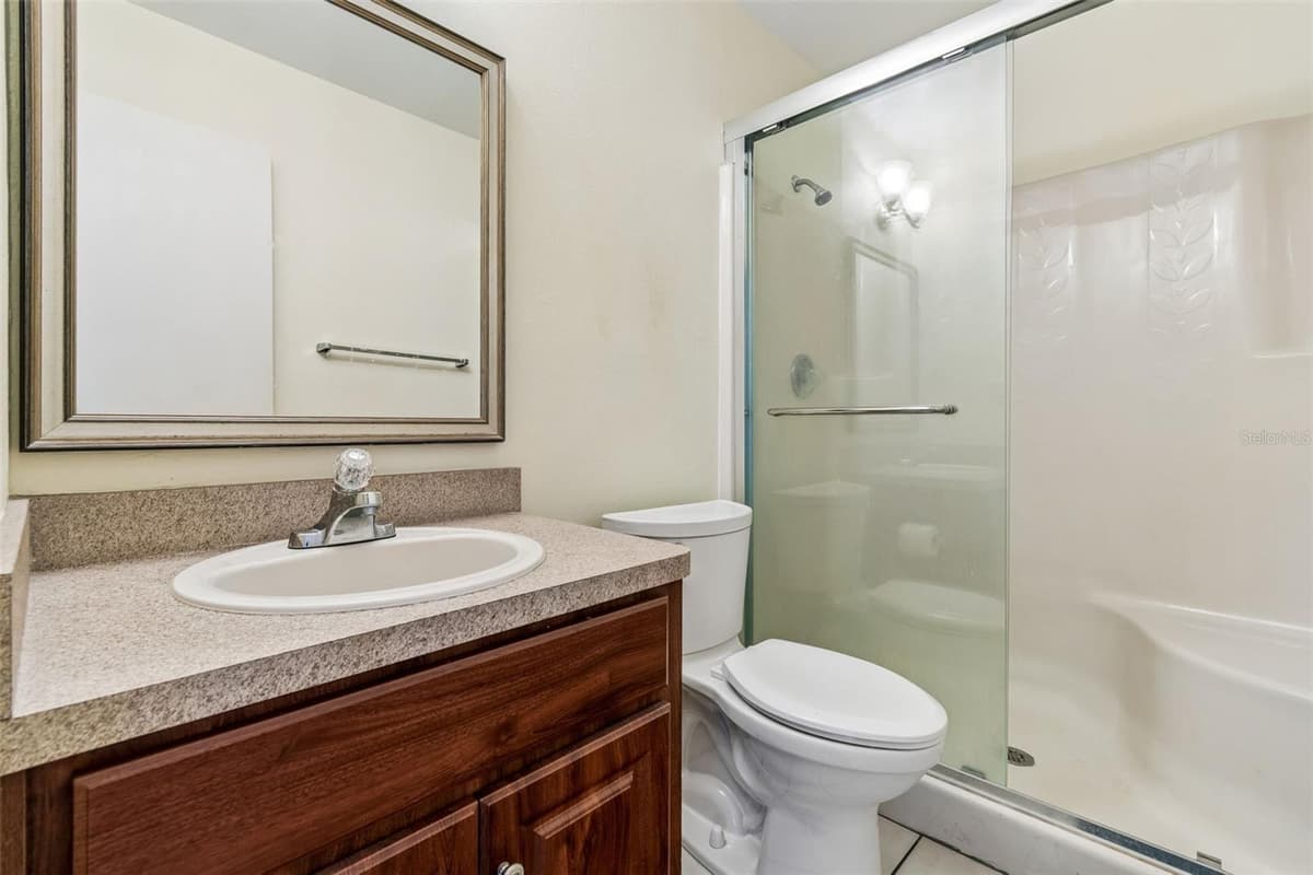 4243 OAK LOOP — photo 12 of 26