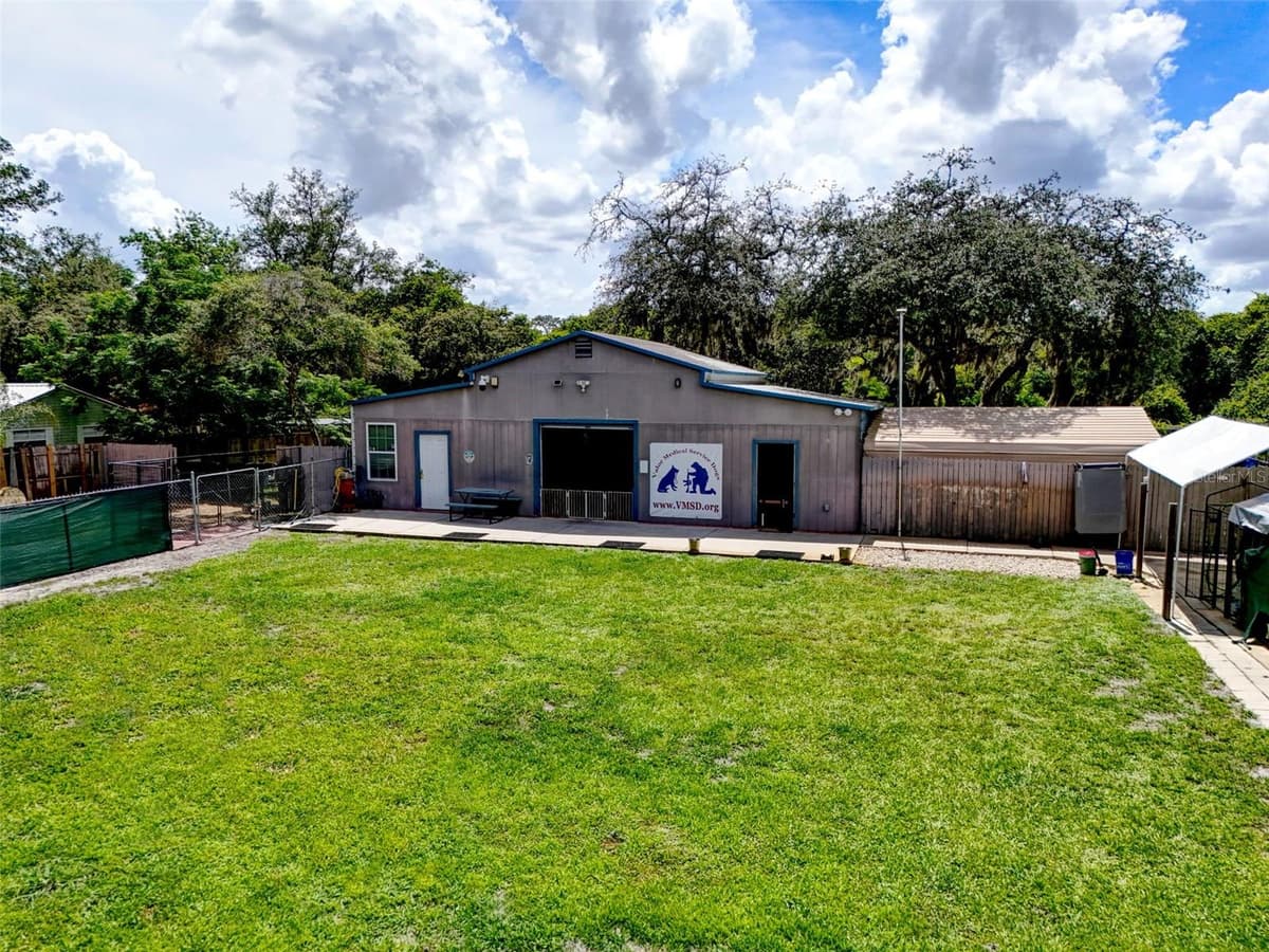 2036 LAKE VIEW AVENUE — photo 69 of 97