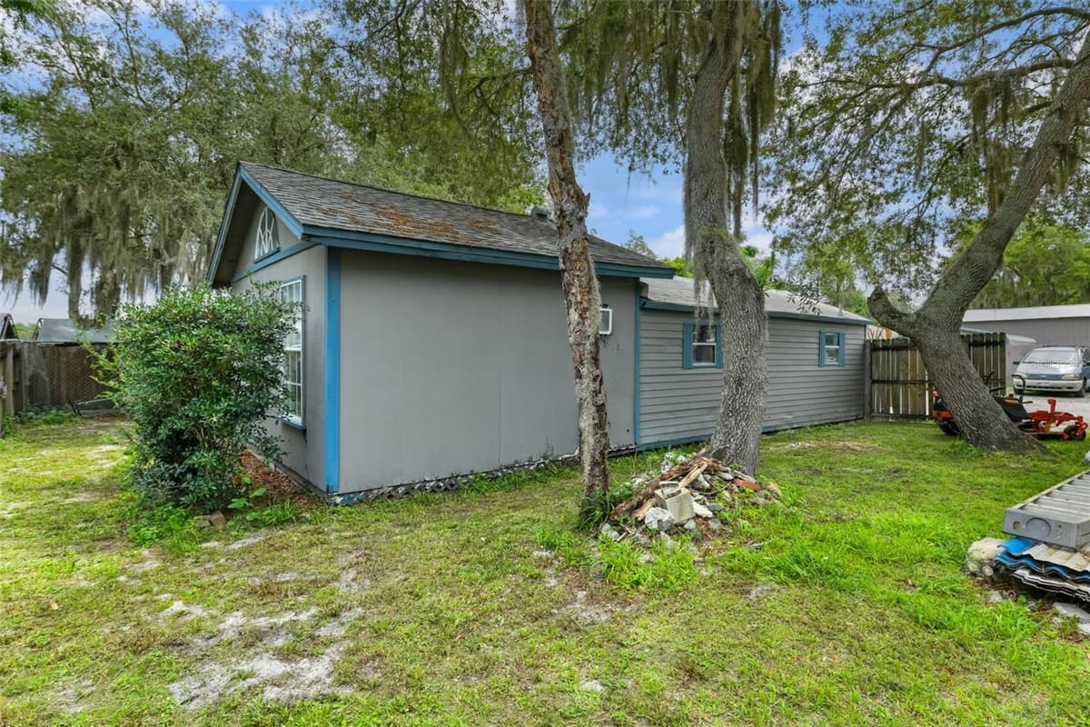 2036 LAKE VIEW AVENUE — photo 57 of 97