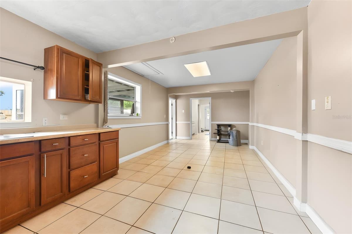 2036 LAKE VIEW AVENUE — photo 50 of 97