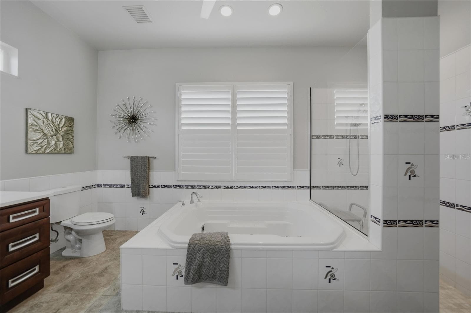 3691 WHIPPOORWILL BOULEVARD — photo 33 of 69