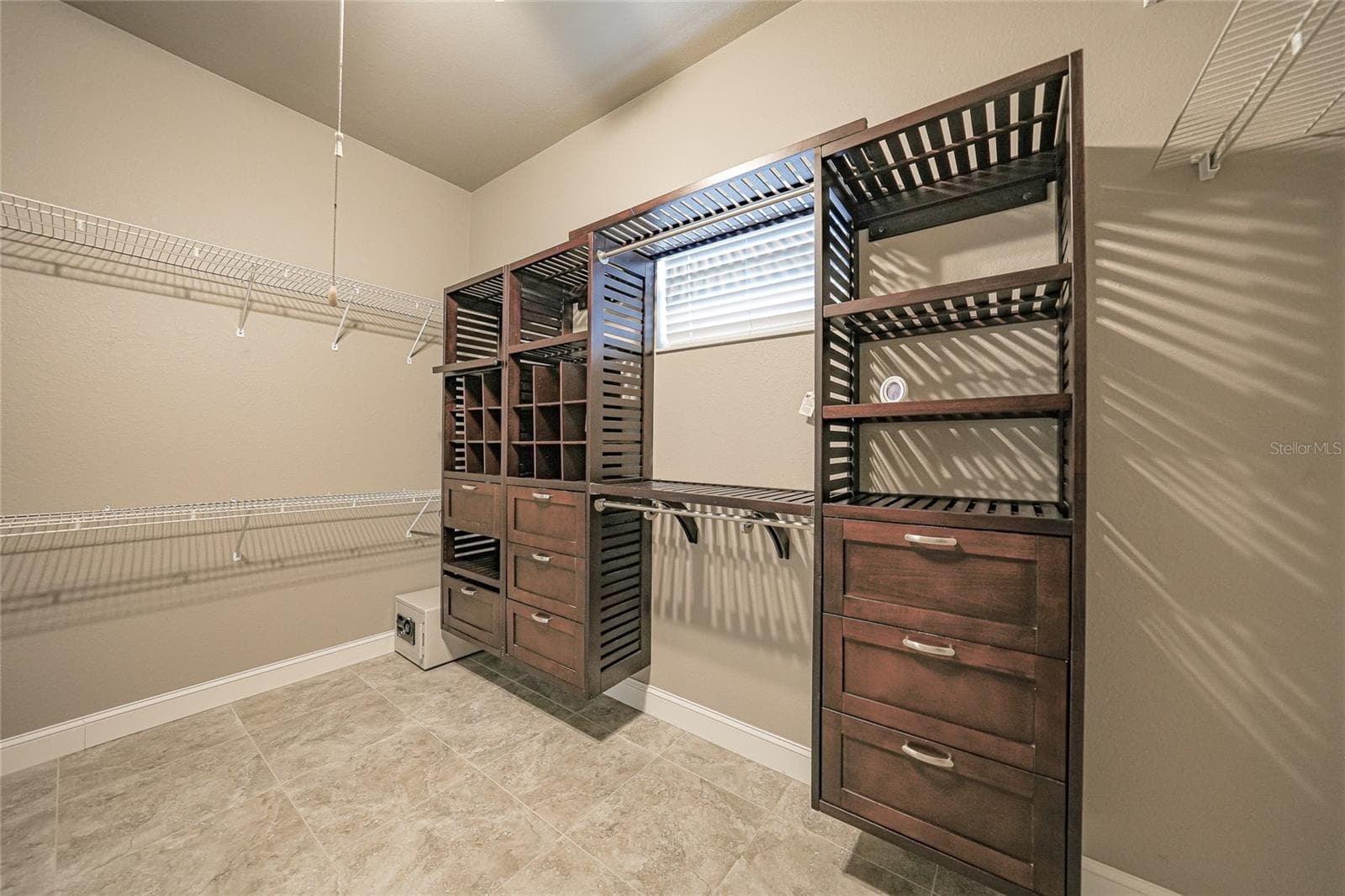 3691 WHIPPOORWILL BOULEVARD — photo 34 of 69