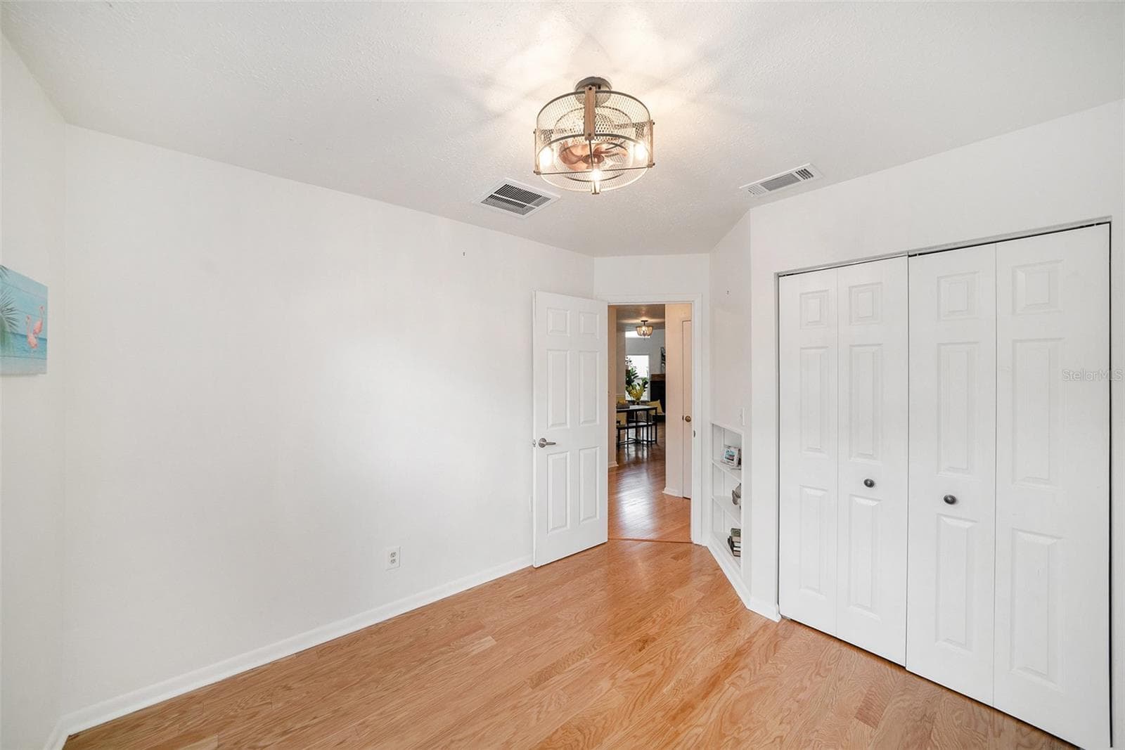 1923 BAYSHORE COURT — photo 18 of 26