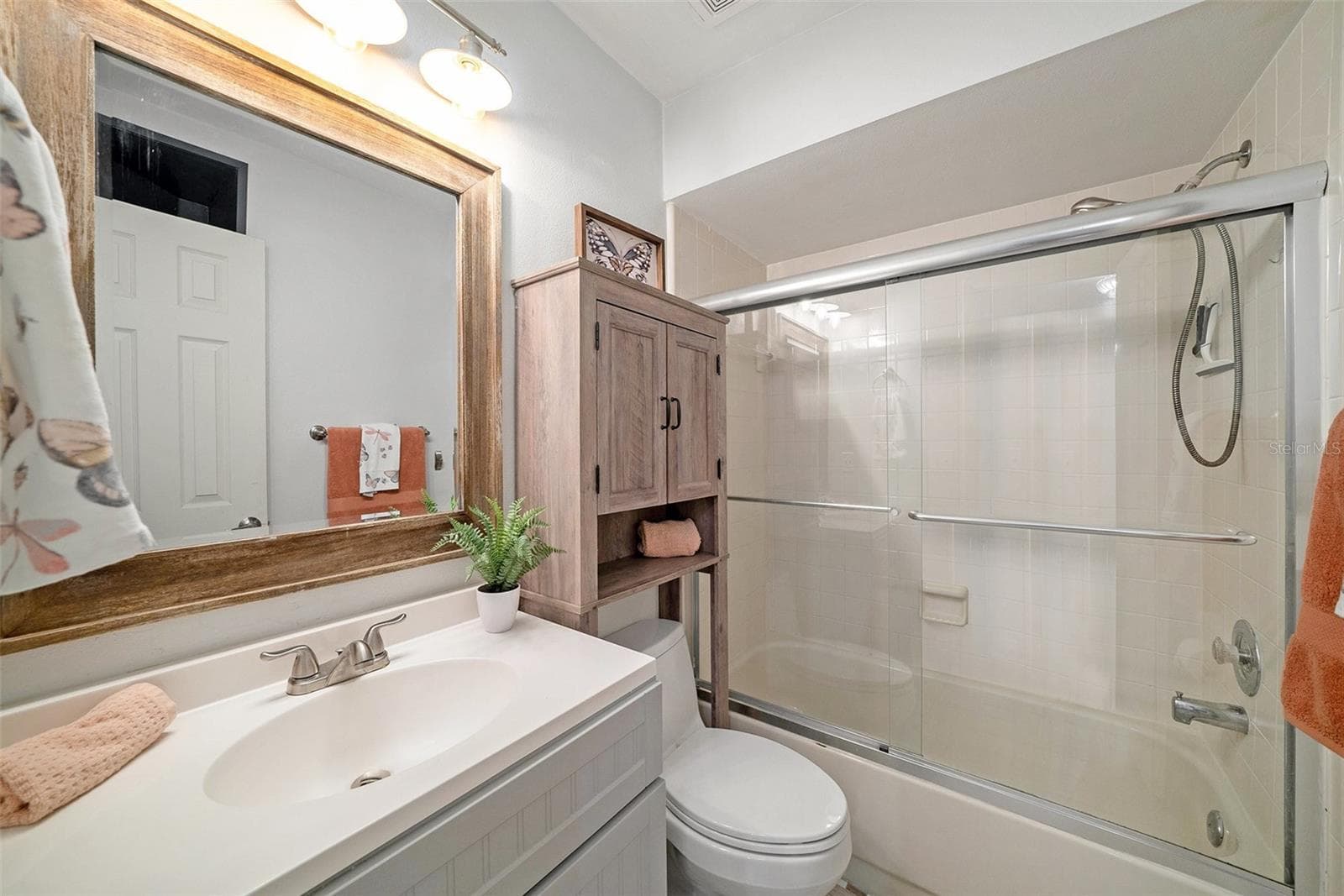 1923 BAYSHORE COURT — photo 19 of 26