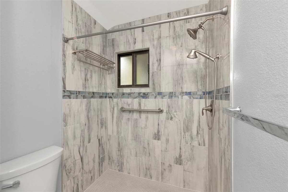 116 WOODLAND PLACE — photo 28 of 45