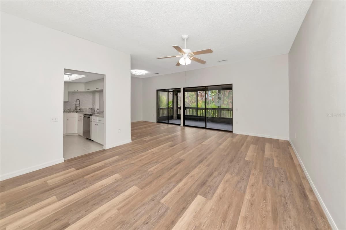 116 WOODLAND PLACE — photo 17 of 45