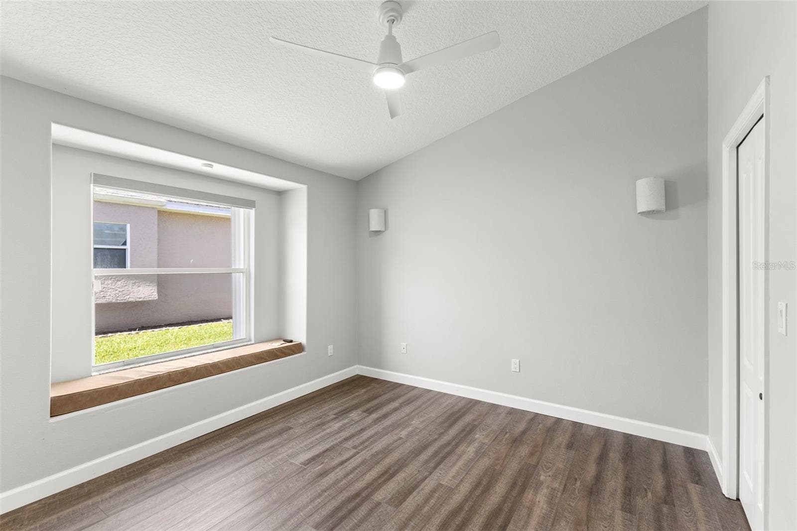 695 SALT LAKE DRIVE — photo 55 of 76