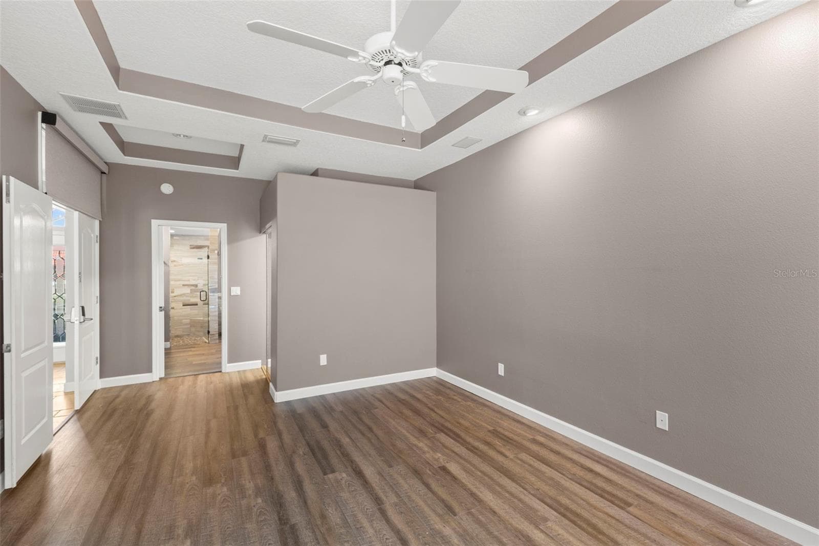 695 SALT LAKE DRIVE — photo 35 of 76