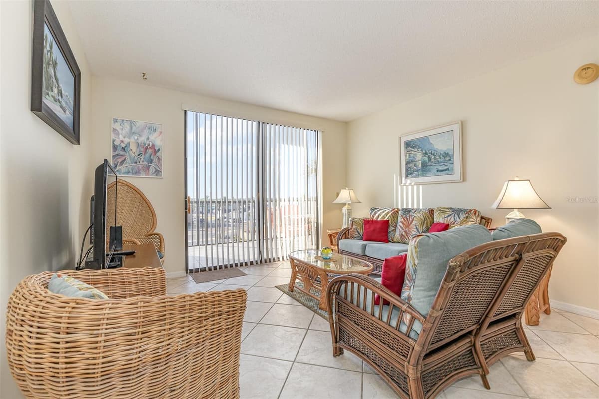 333 ATLANTIC AVENUE — photo 8 of 28