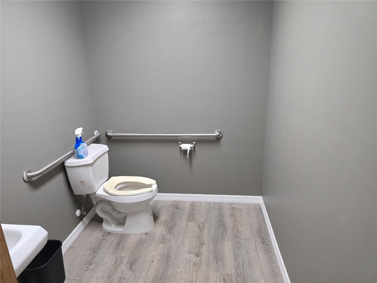 3131 FOLEY DRIVE — photo 4 of 4