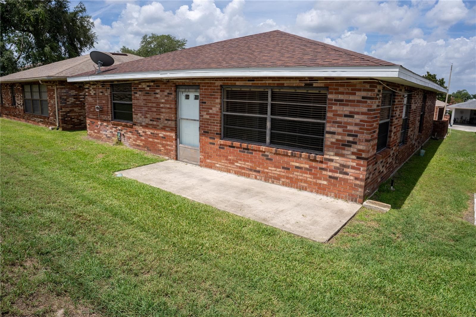 661 LAKE CAROLYN CIRCLE — photo 5 of 38