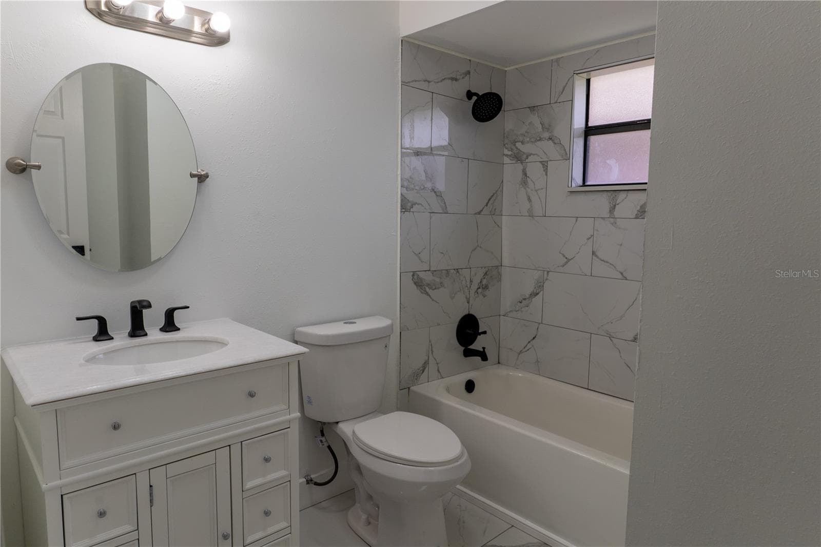 661 LAKE CAROLYN CIRCLE — photo 16 of 38