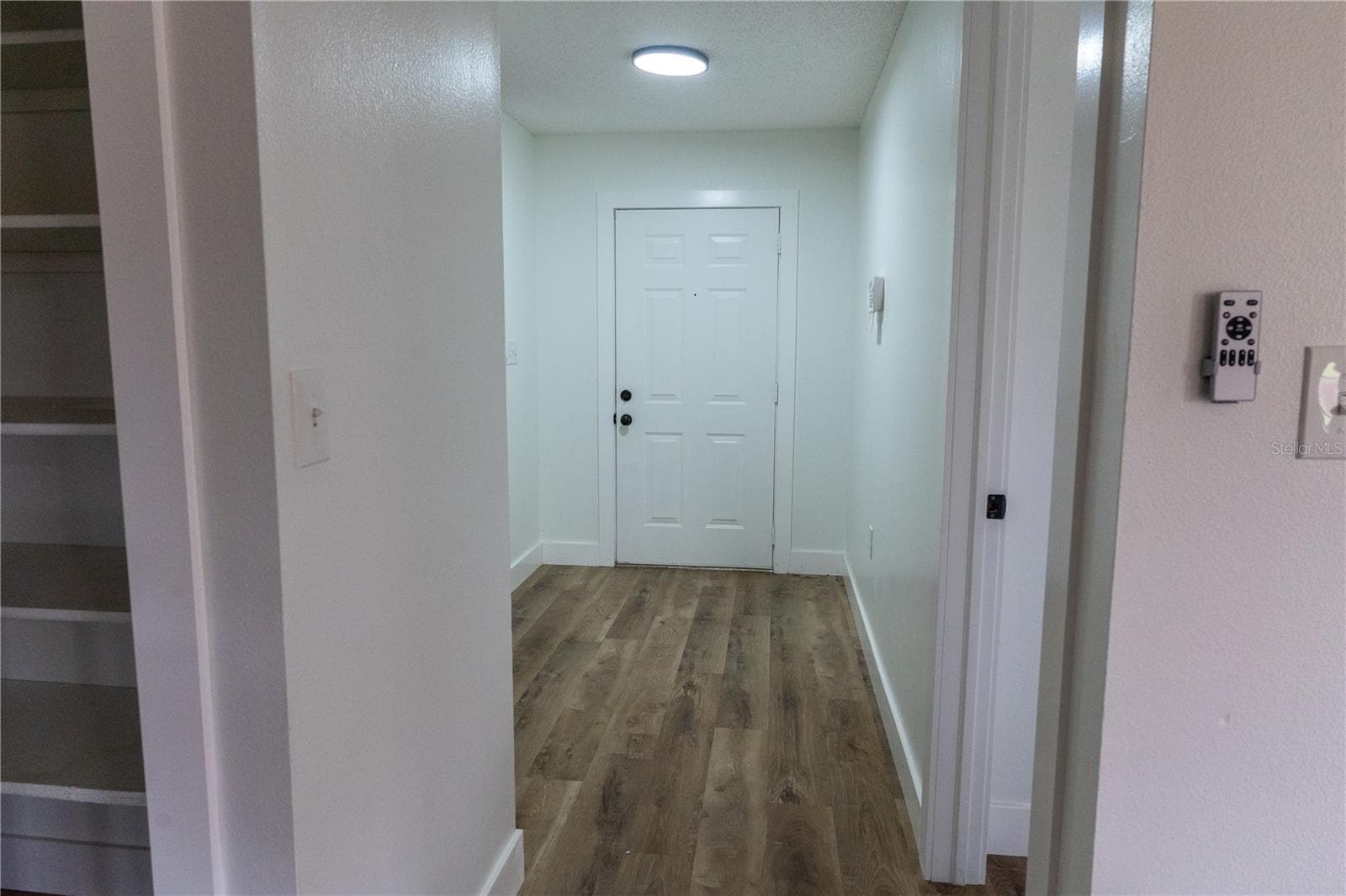 661 LAKE CAROLYN CIRCLE — photo 36 of 38