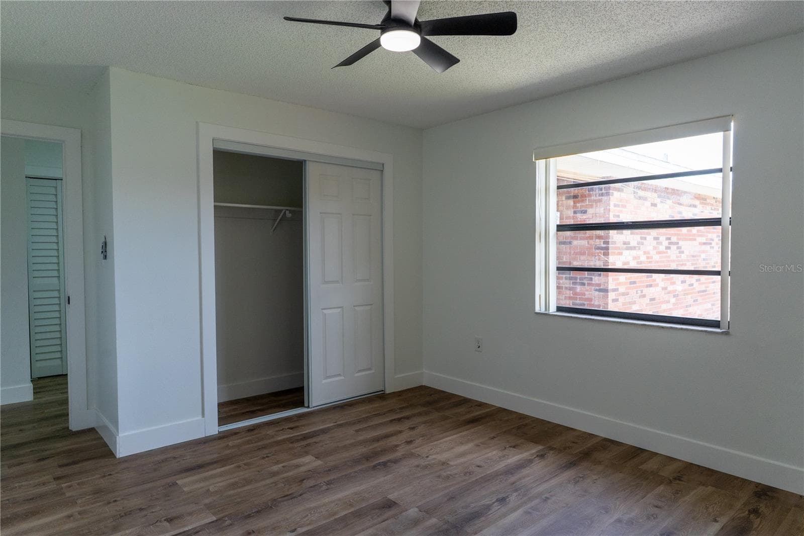 661 LAKE CAROLYN CIRCLE — photo 19 of 38