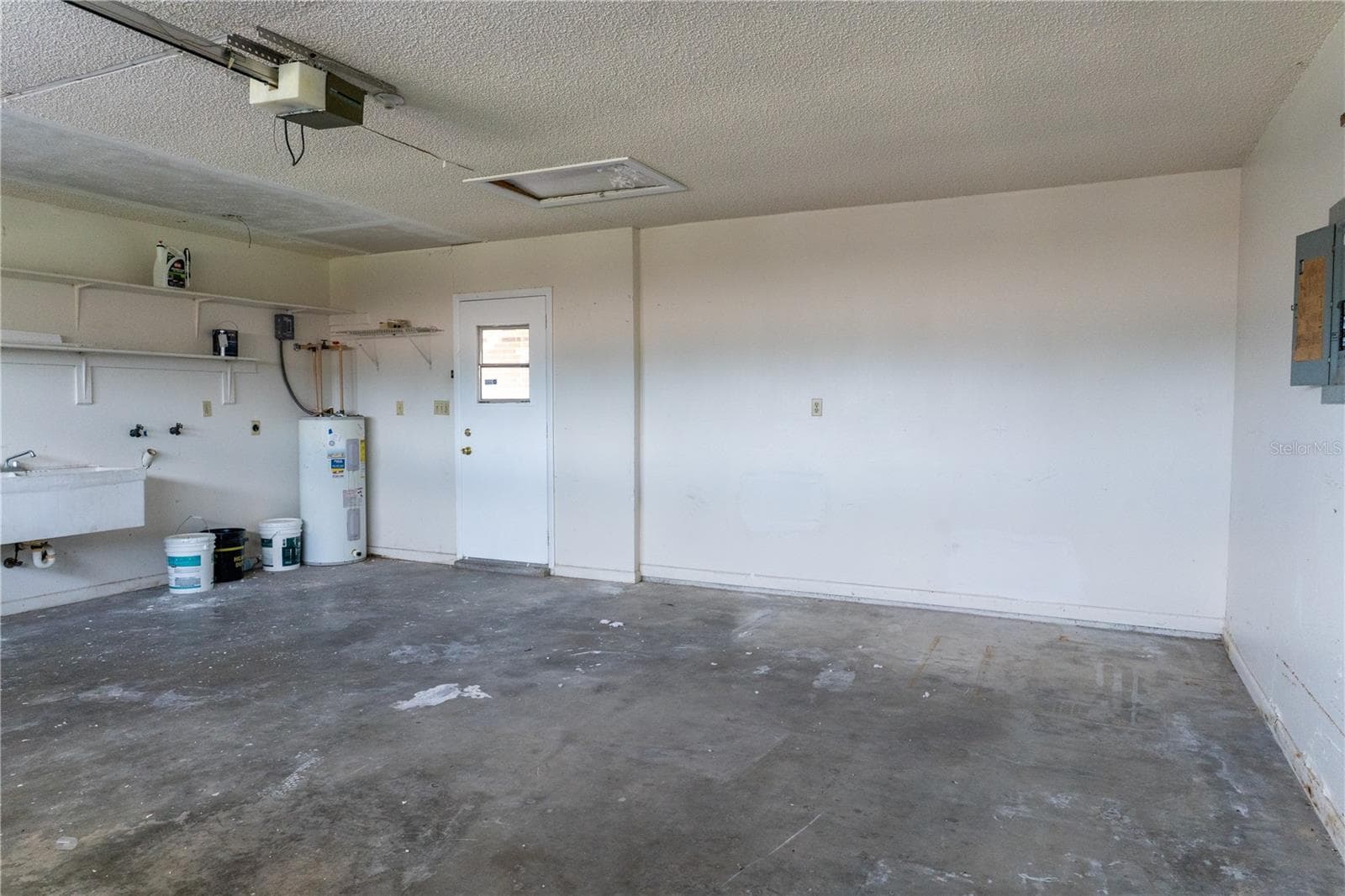 661 LAKE CAROLYN CIRCLE — photo 38 of 38